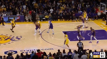 1698396188154033345.gif 2.gif